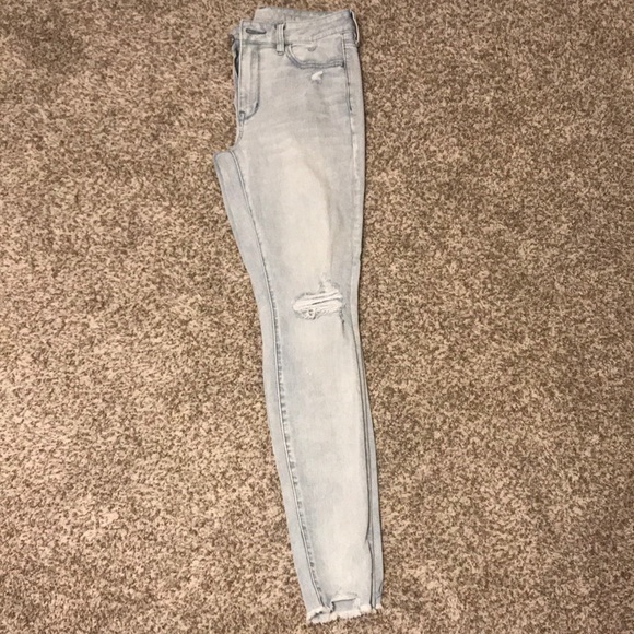 🤩AmericanEagle Jeans NWT size 8🤩 - Picture 2 of 6